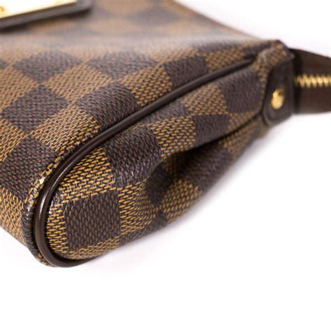 louis vuitton eva clutch measurement|Louis Vuitton eva clutch new.